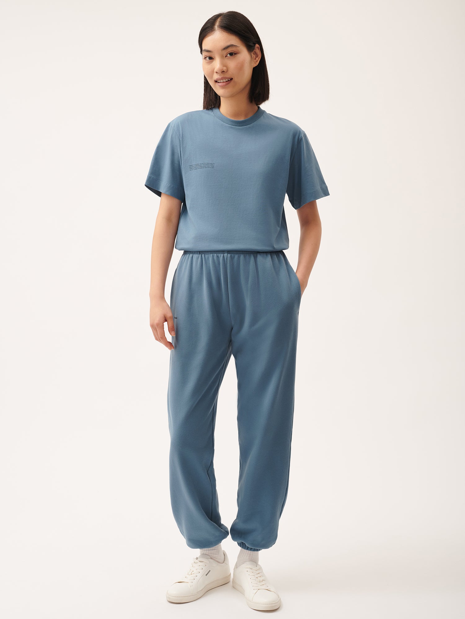 365_Midweight_Track_Pants_Indigo_Blue_female-1_