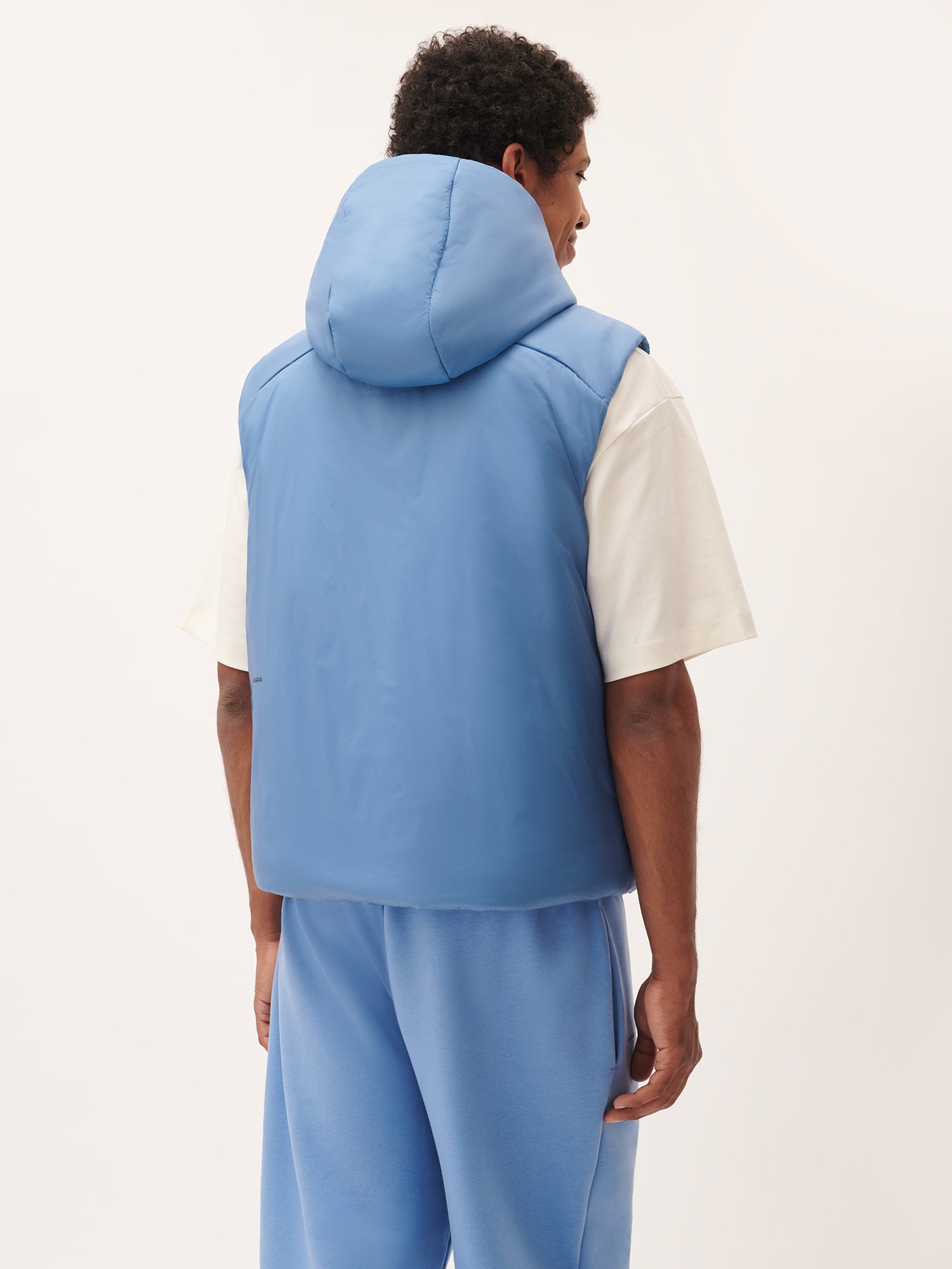 DNA_Flower_Warmth_Gilet_Summit_Blue_Male