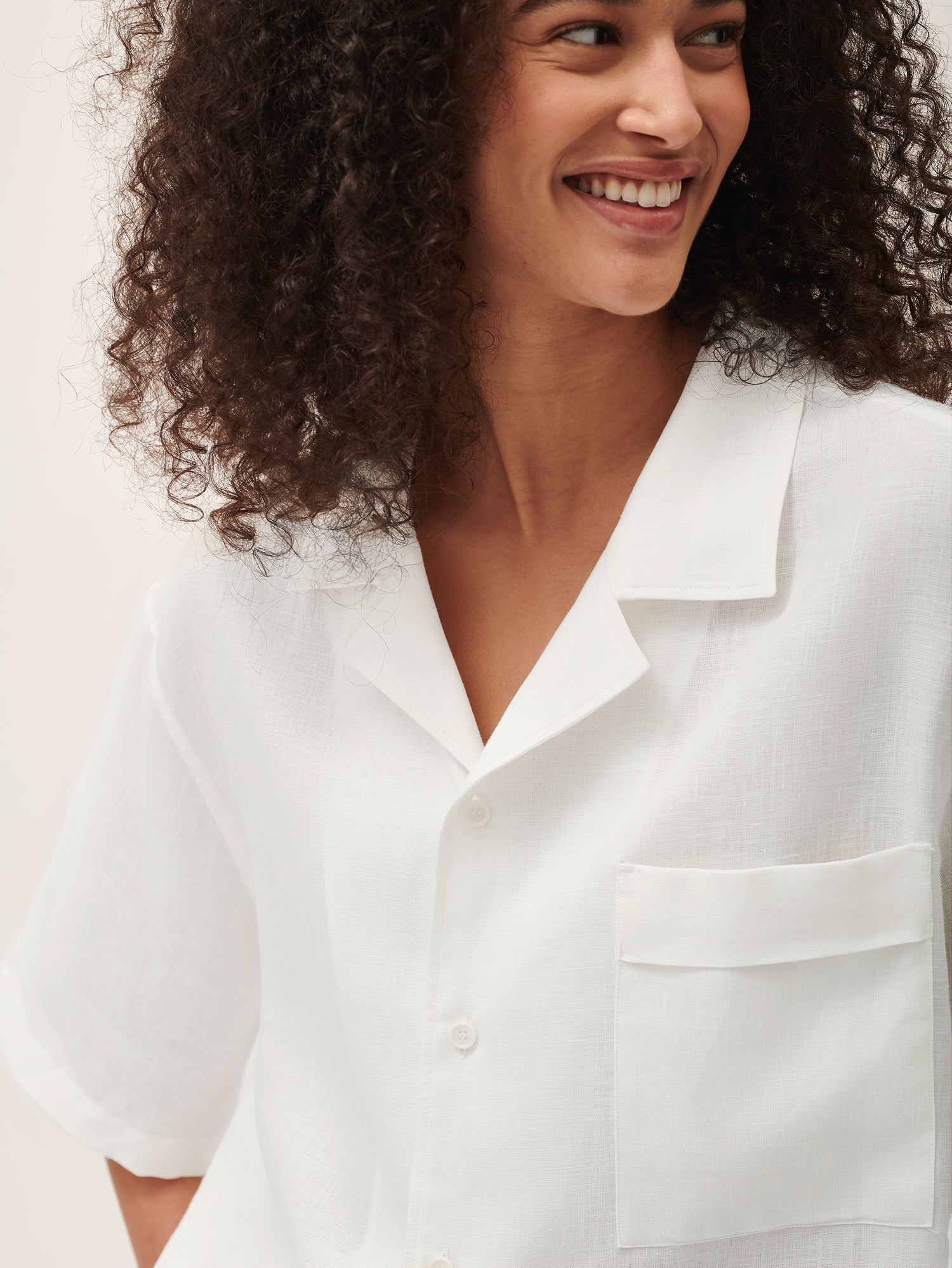 DNA_Linen_Camp_Collar_Shirt_Off_White_female-4