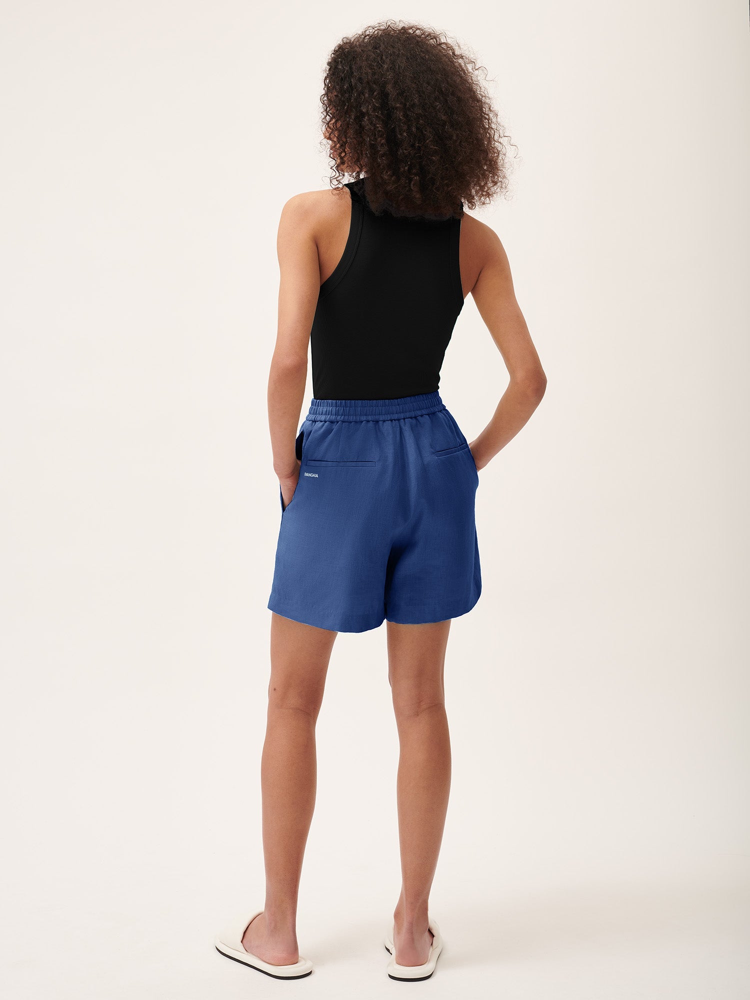DNA_Linen_Mid_Length_Shorts_Lapis_Blue_female-2