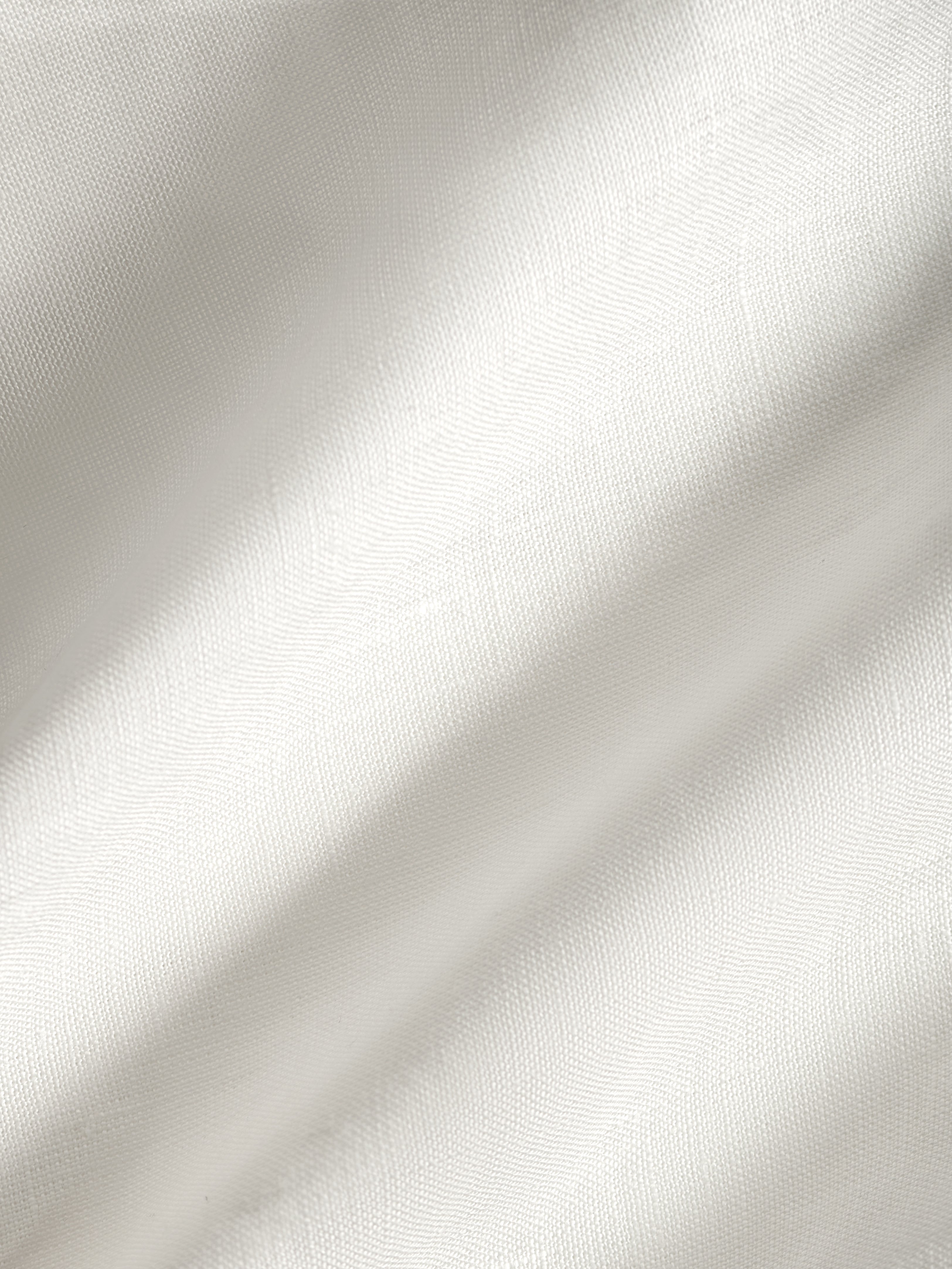 DNA_Linen_Long_Shorts_Off_White_-7