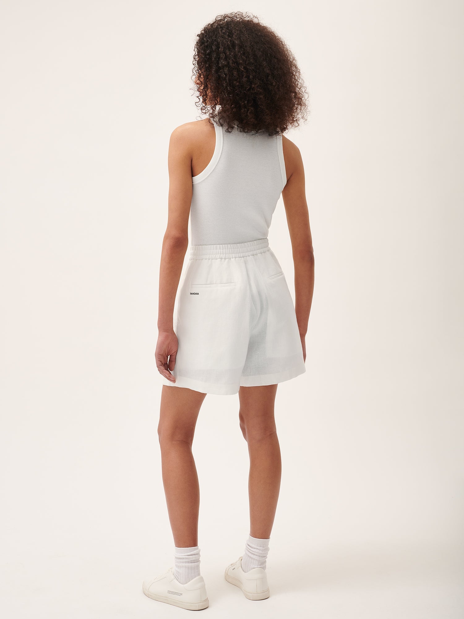 NA_Linen_Mid_Length_Shorts_Off_White_female-2