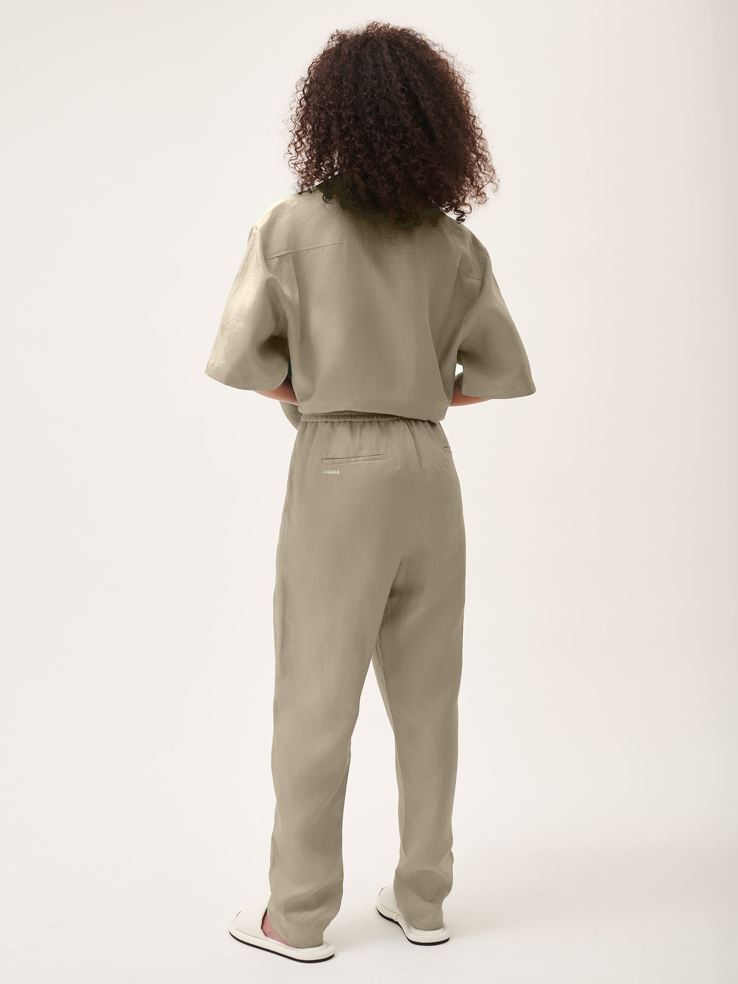 womens-dna-linen-trousers-cliff-beige-female-4