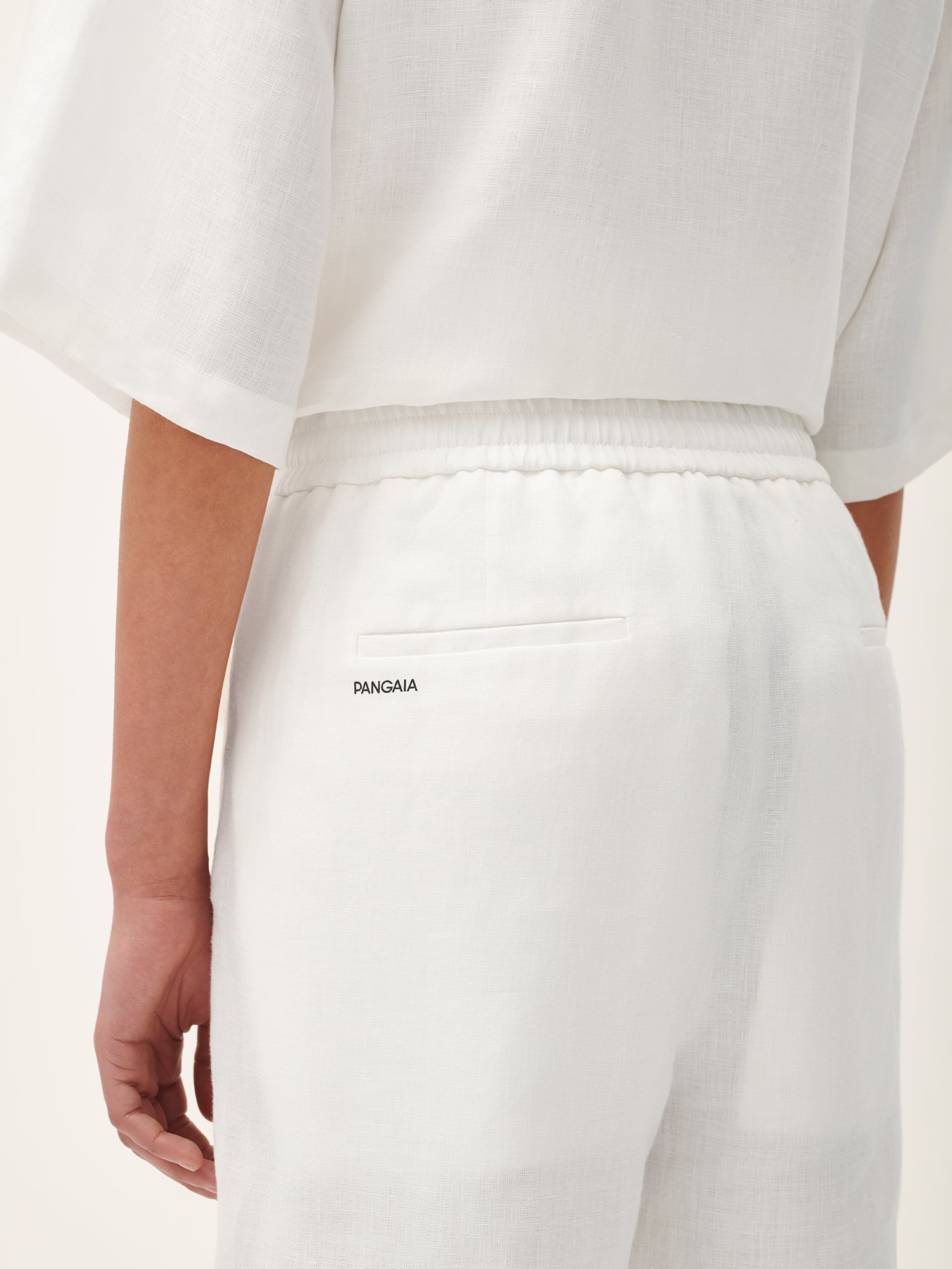 Women_s_DNA_Linen_Trousers_Off_White-packshot-female-3