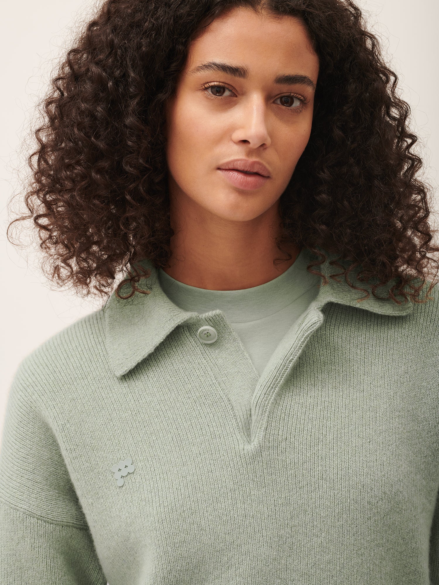 DNA_Recycled_Cashmere_Polo_Sweater_Moss_Green_female