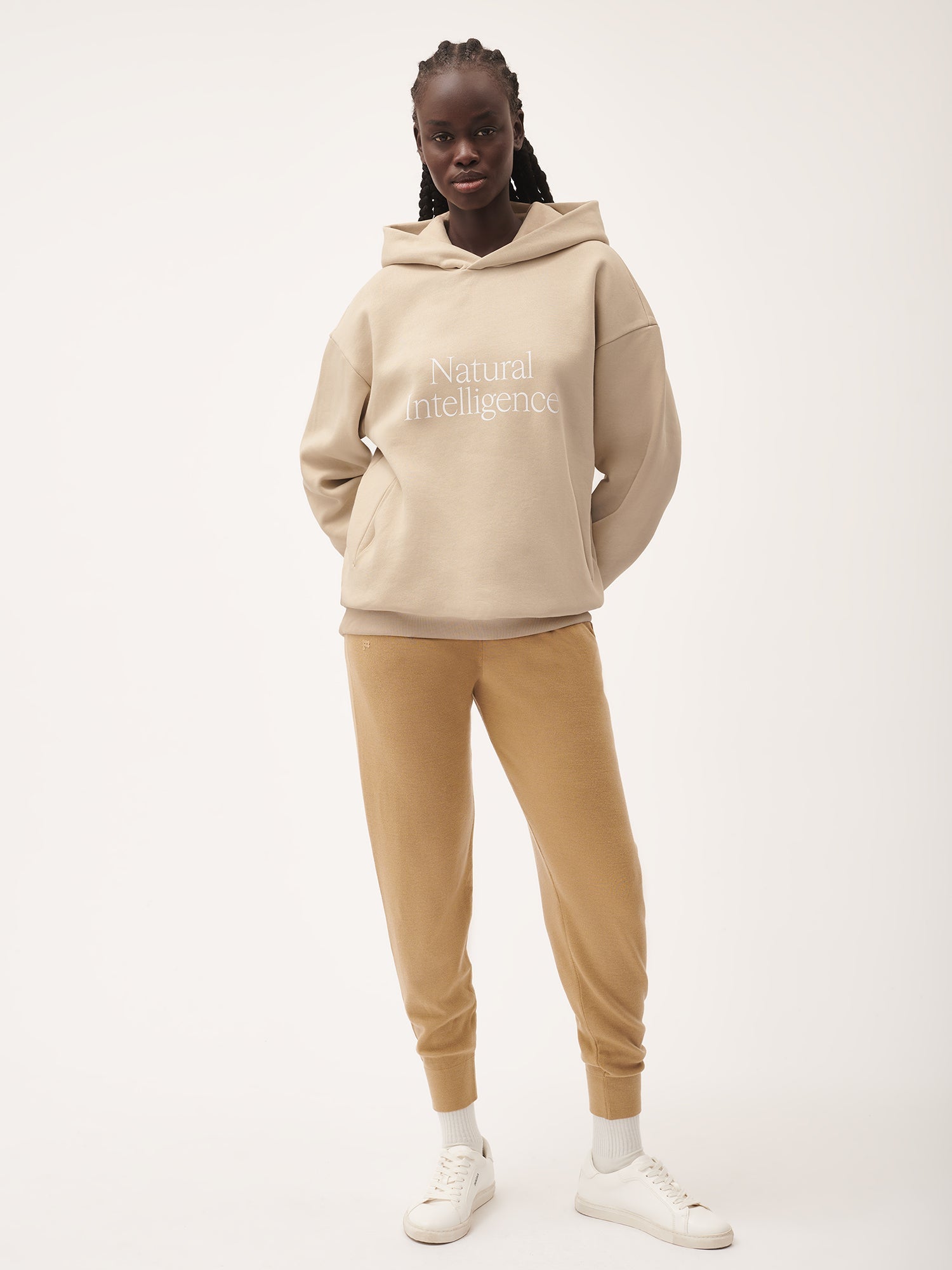 Merino_Knit_Slim_Fit_Pants_Camel_female-1