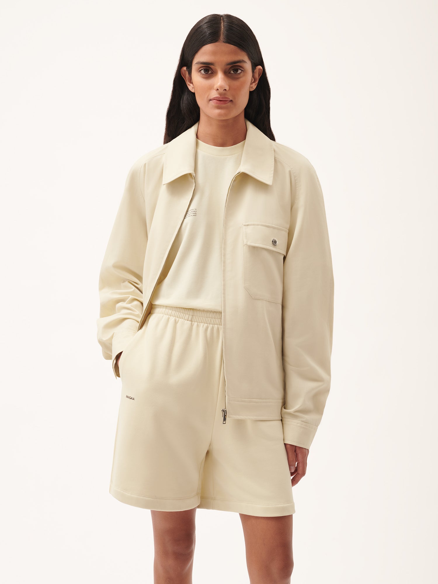 Analyzing image UnisexHarringtonJacket_Travertine_Beige_female-1