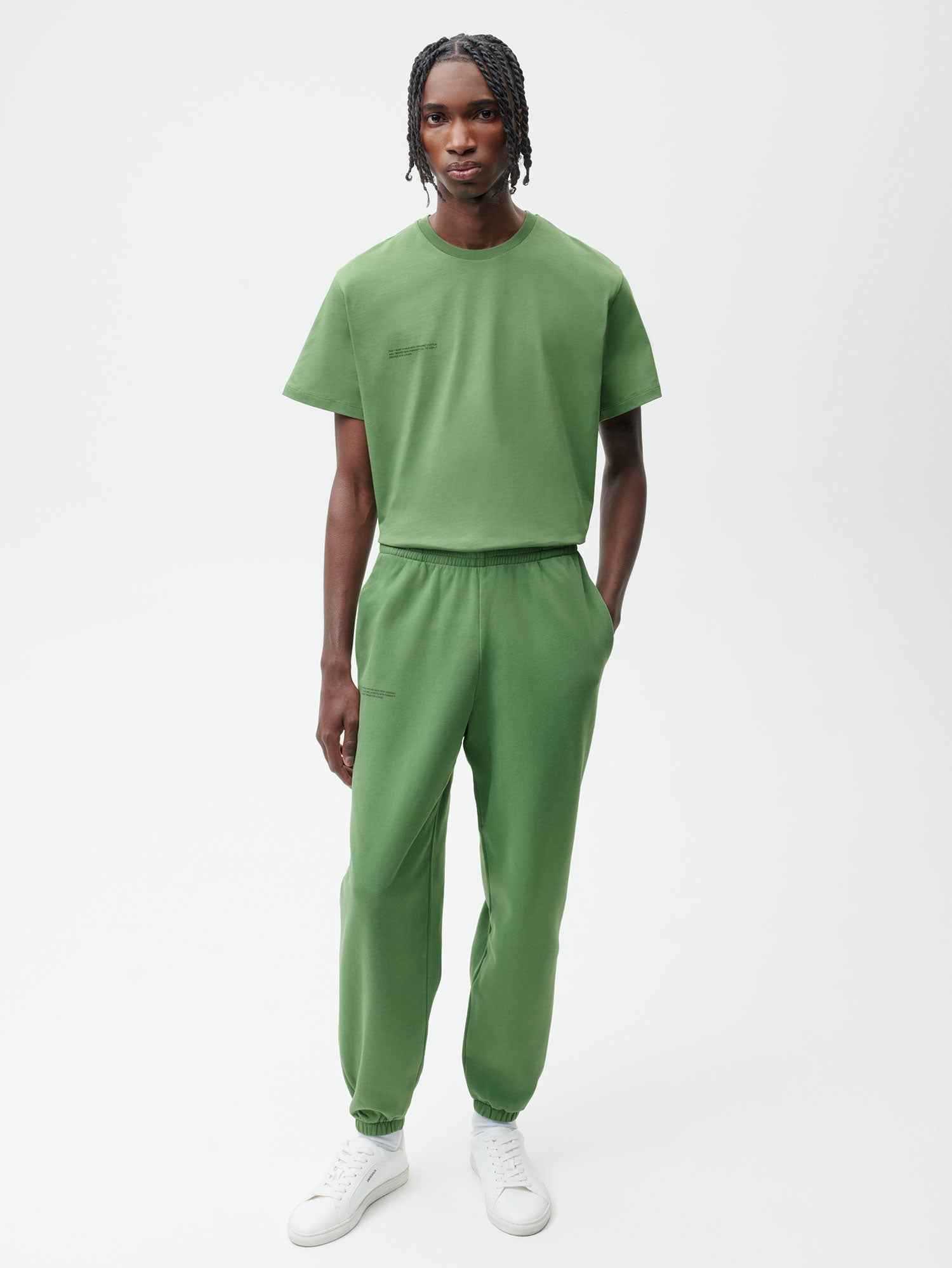 365-Trackpants-Stem-Green-Male-1
