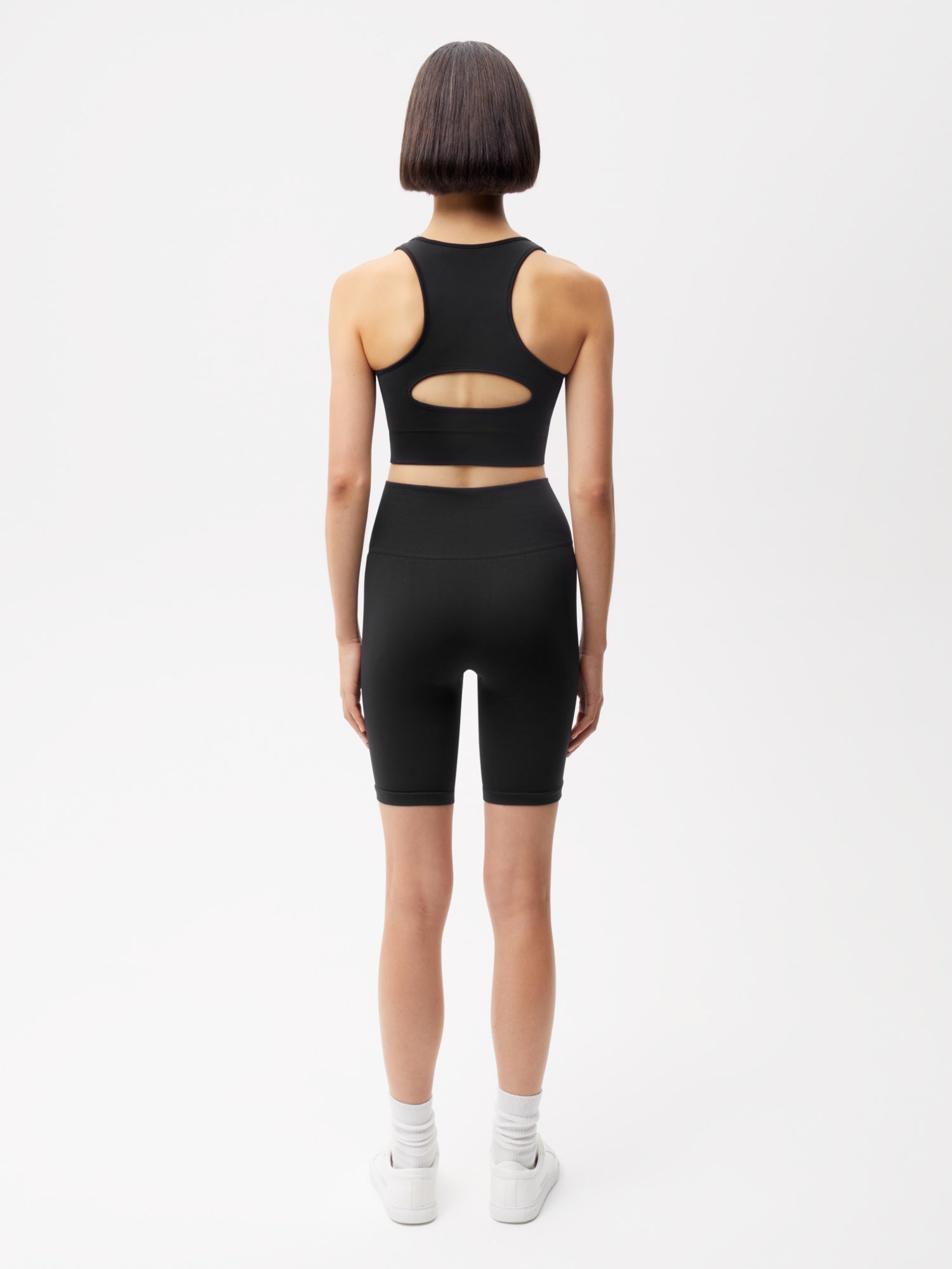 Activewear-3-0-Shorts-Black-Female-2