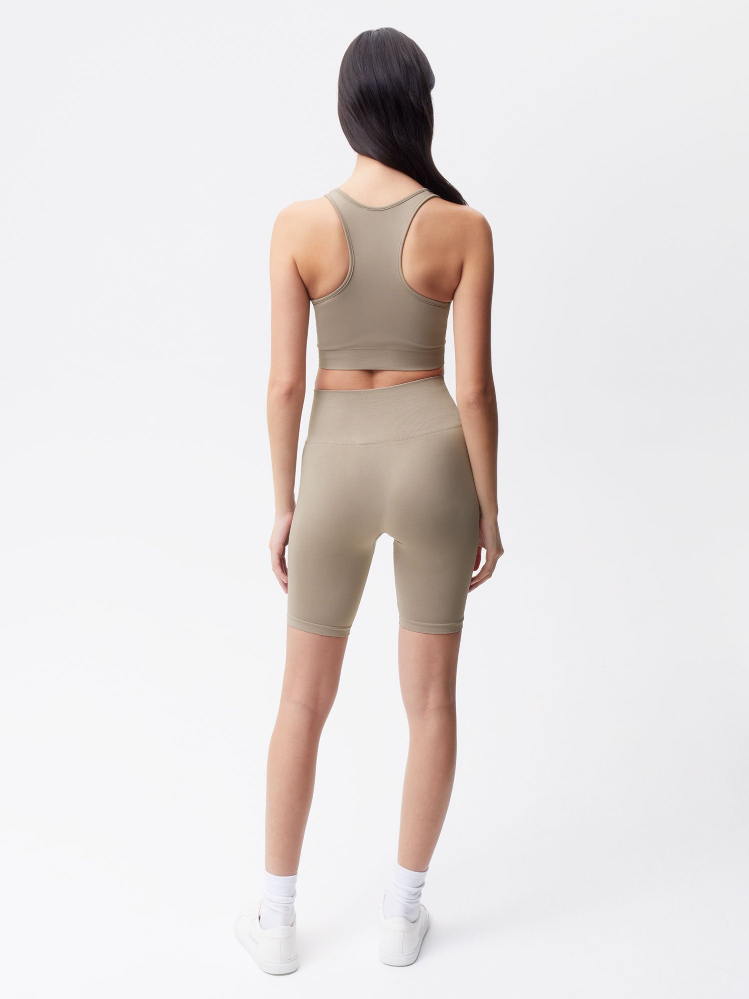 Activewear-3.1-Seamless-Shorts-Taupe-Female-2