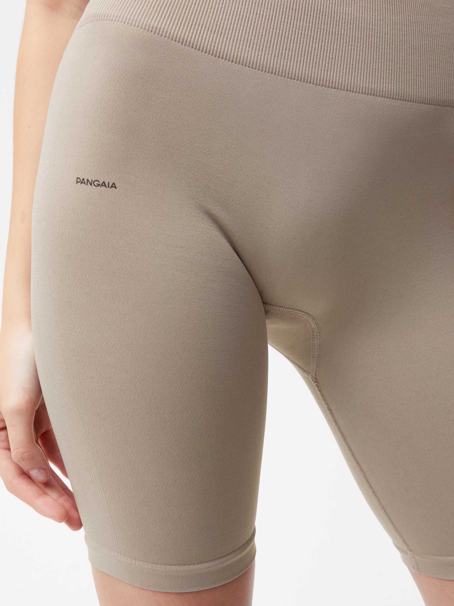Activewear-3.1-Seamless-Shorts-Taupe-Female-4