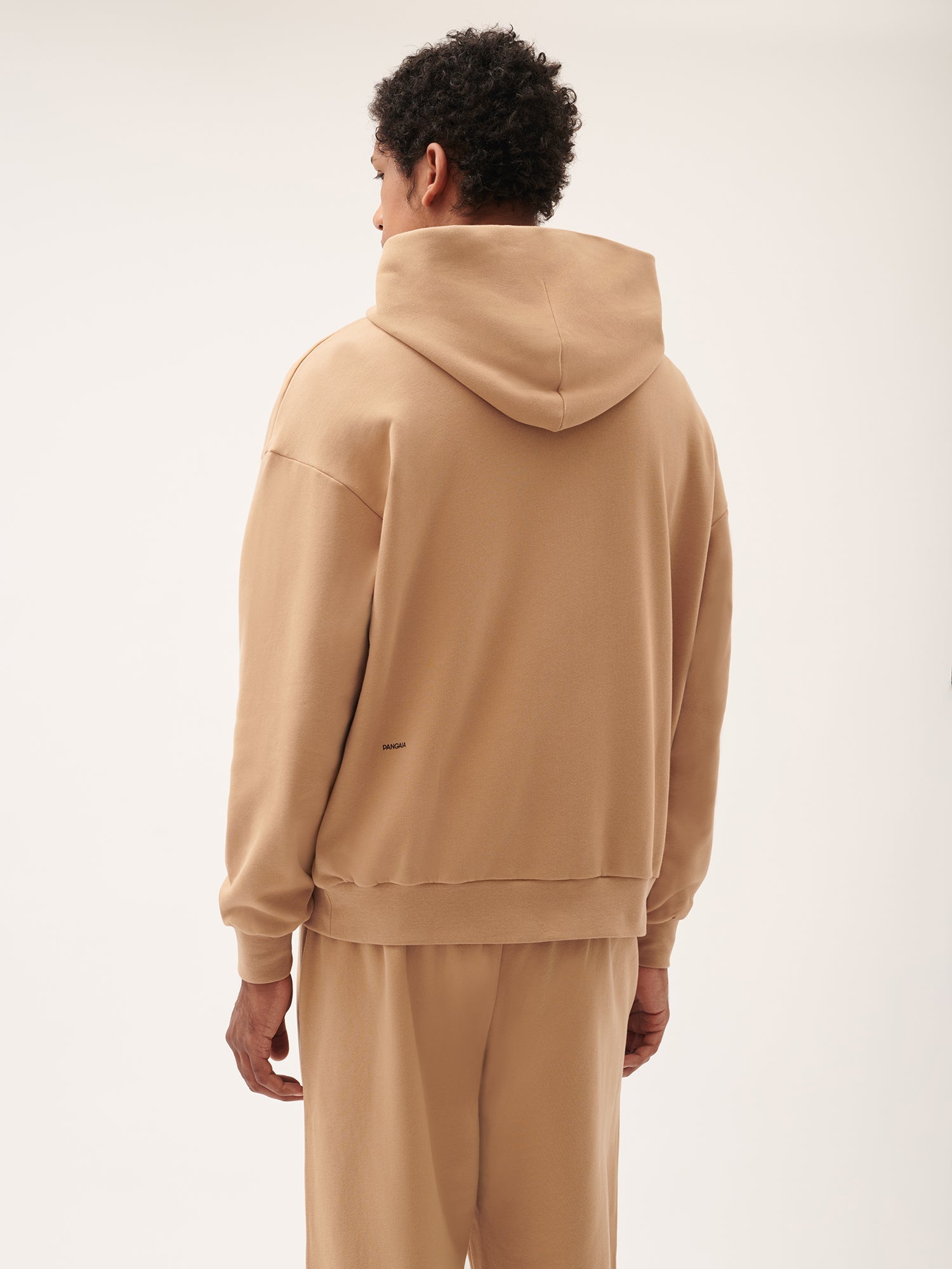 365_Hoodie_Desert_Camel_male-2