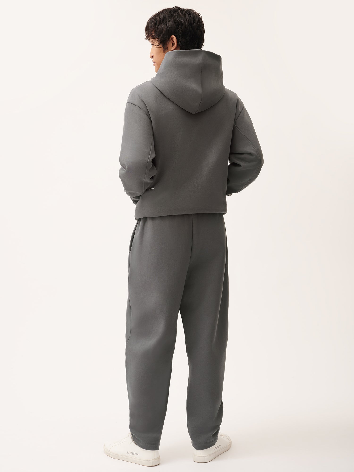 DNA_Barrel-Leg_Track_Pants_Atmosphere_Grey_male