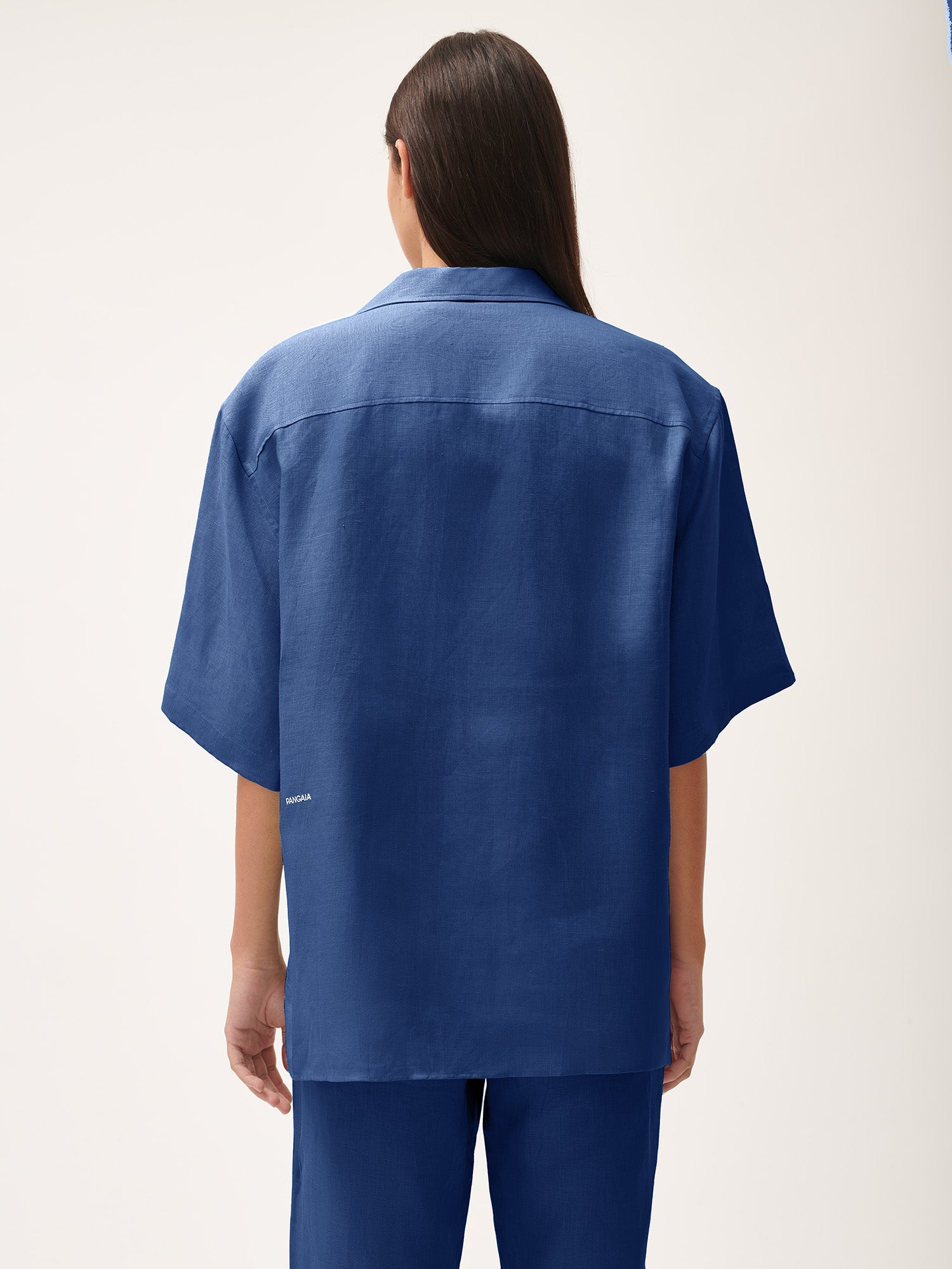 dna-linen-camp-collar-shirt-lapis-blue-female-5