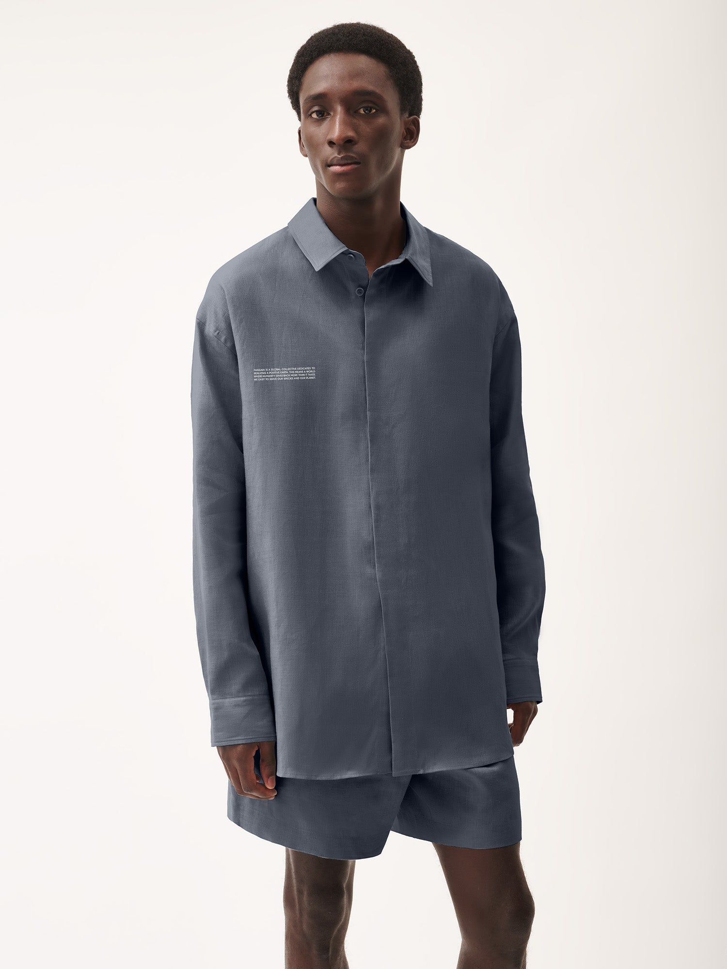 dna-linen-collared-long-sleeve-shirt-atmosphere-grey-Male-3