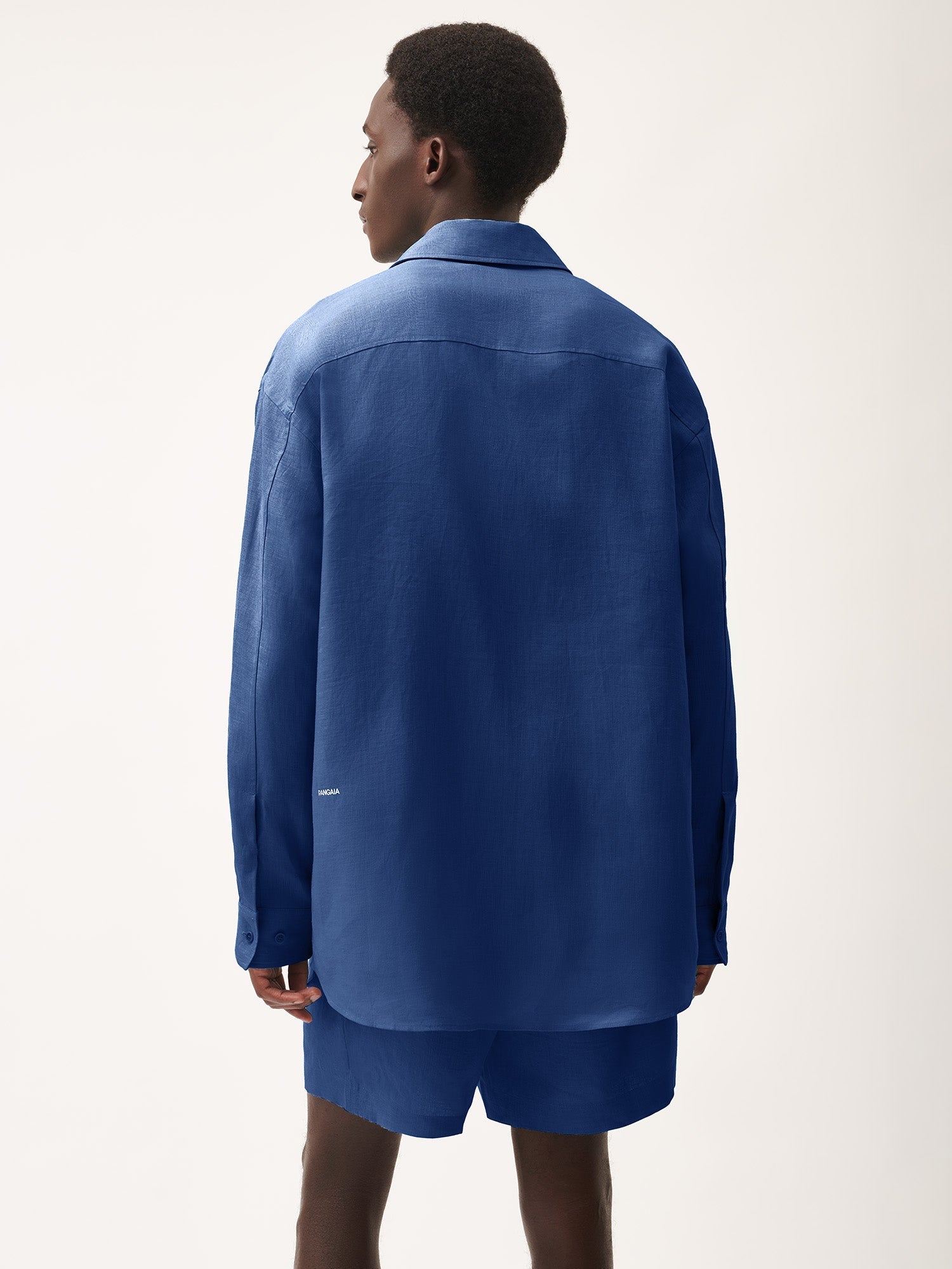 dna-linen-collared-long-sleeve-shirt-lapis-blue-Male-4
