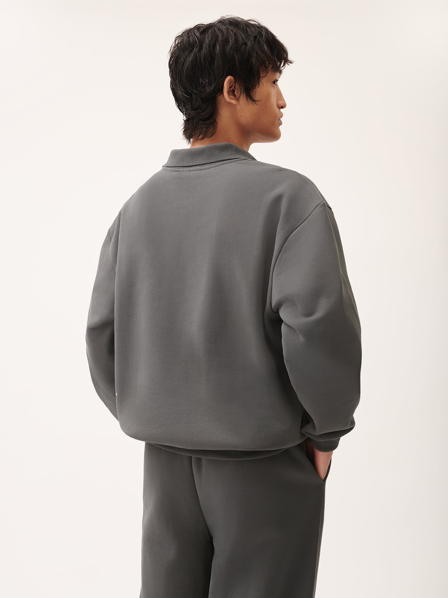 DNA_Polo_Neck_Sweatshirt_Atmosphere_Grey_male-2