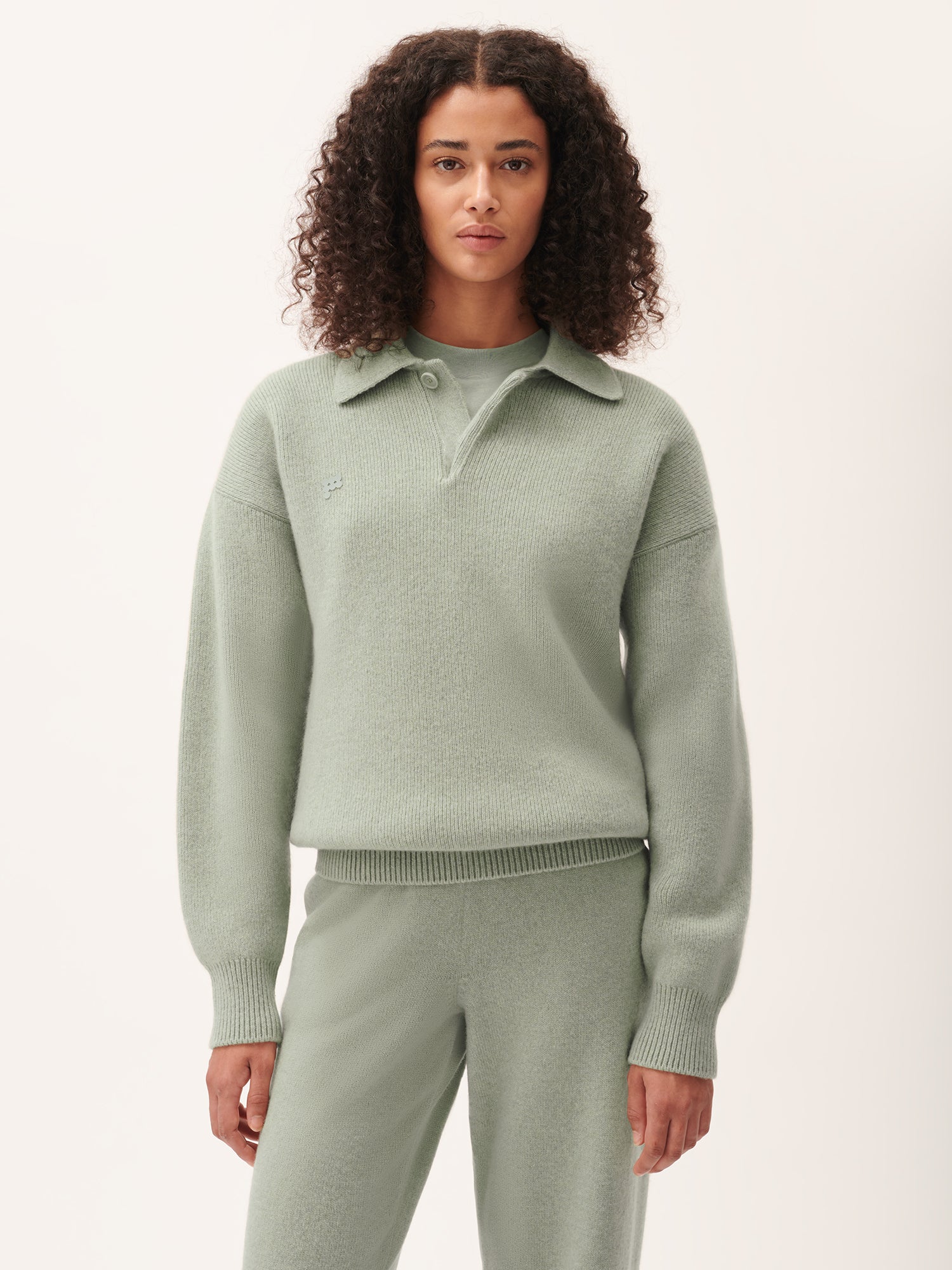 DNA_Recycled_Cashmere_Polo_Sweater_Moss_Green_female