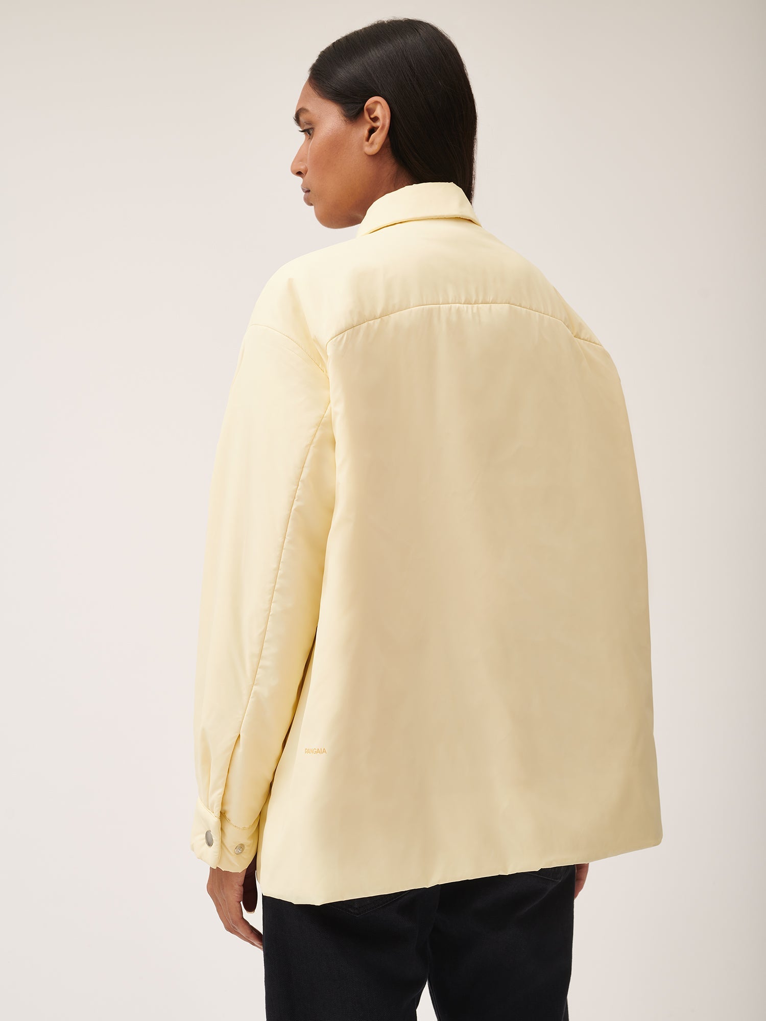 FLWRFLL_Unisex_Shirt_Rind_Yellow-female-3