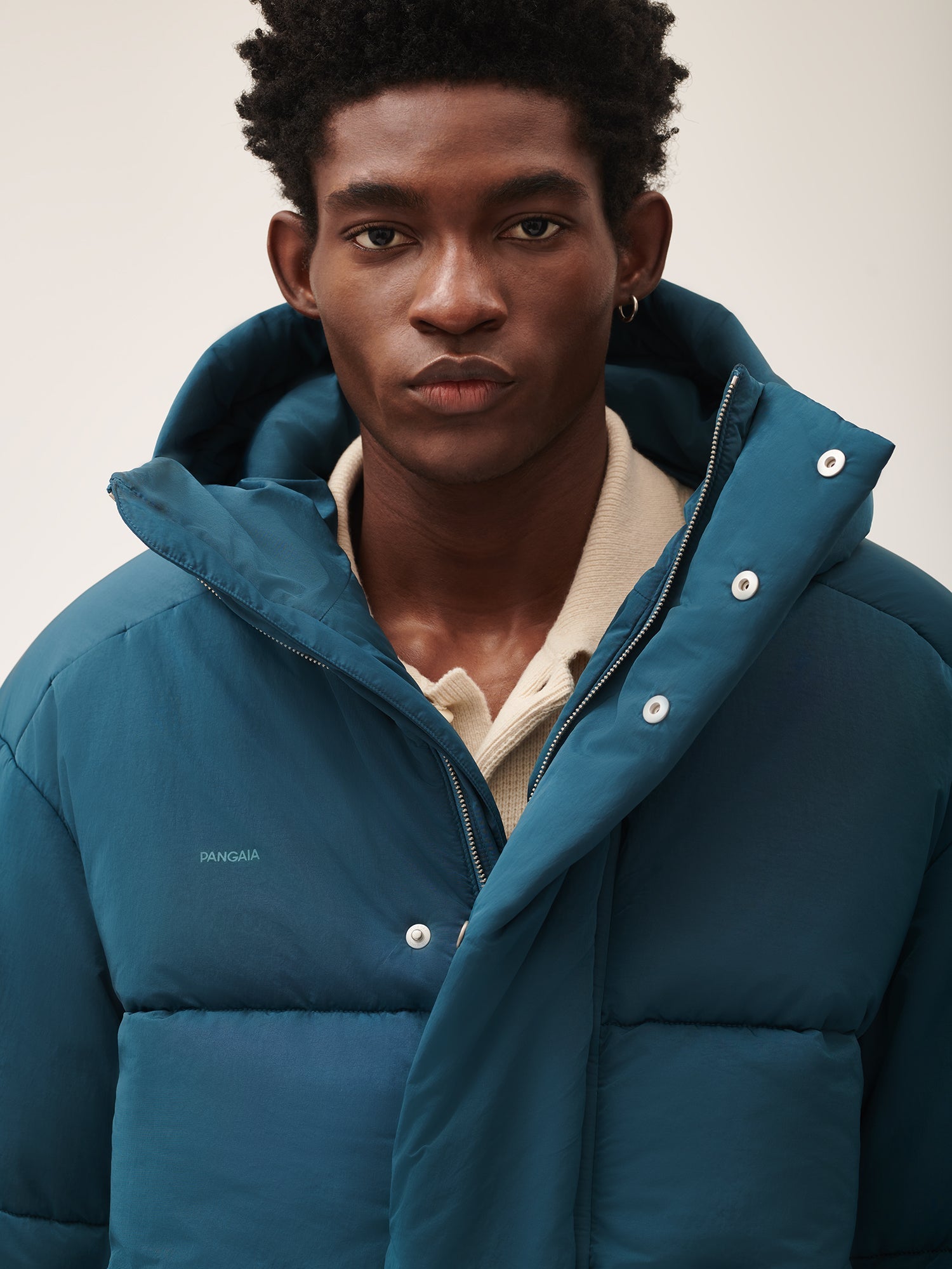 Mens_FLWRDWN_Recycled_Nylon_Short_Puffer_Storm_Blue-male-4