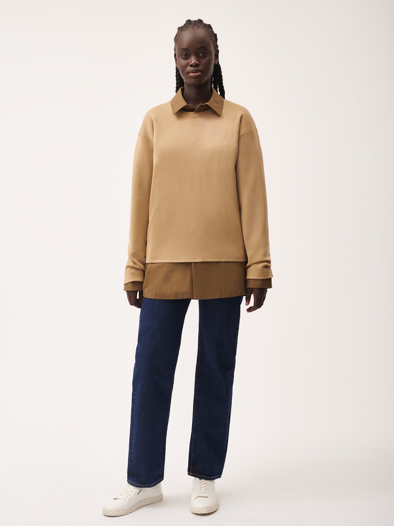 Merino_Knit_Crew_Neck_Camel_female-5