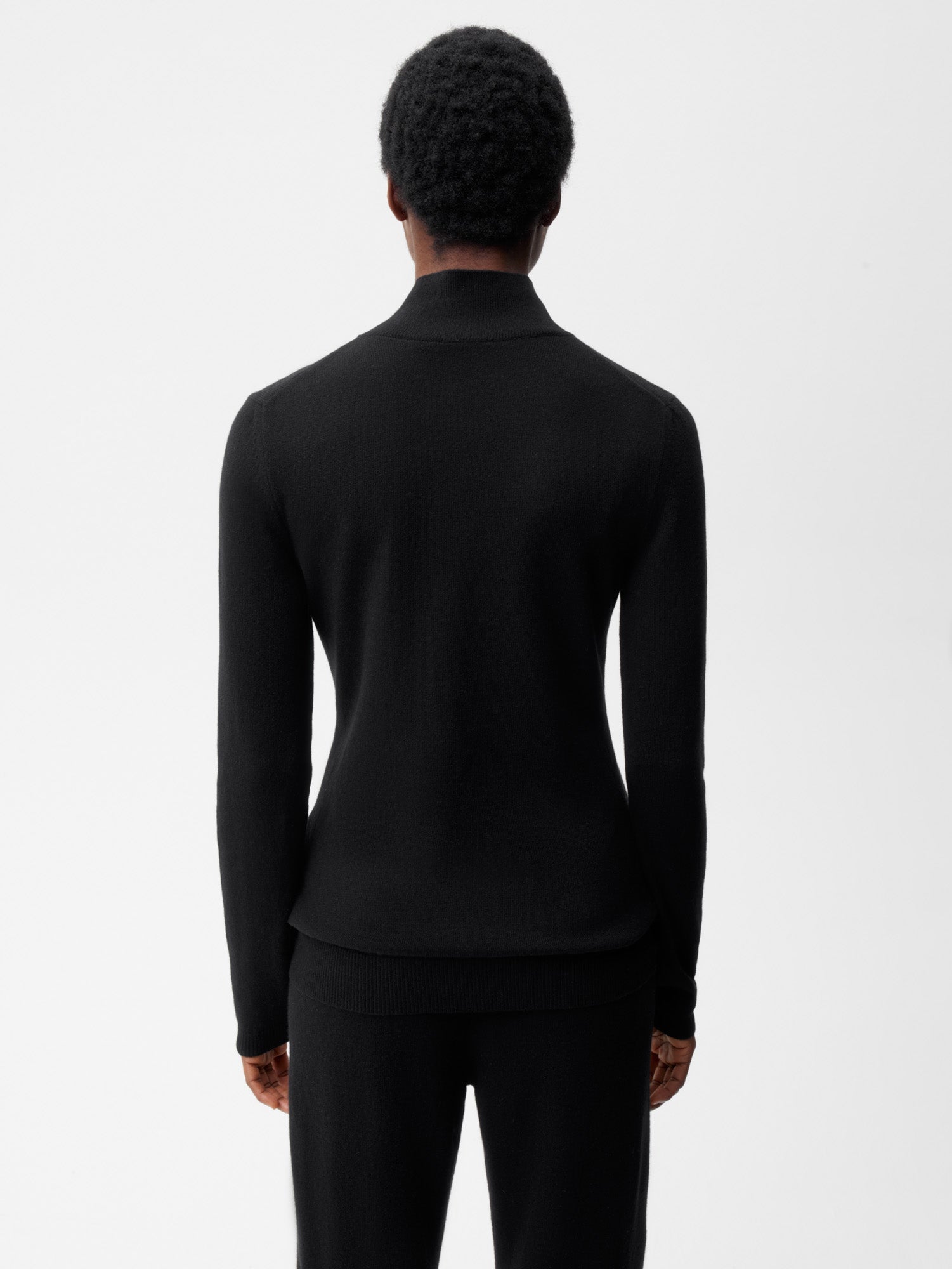 Women Recycled Cashmere Fitted Turtleneck Top‚Äîblack 
