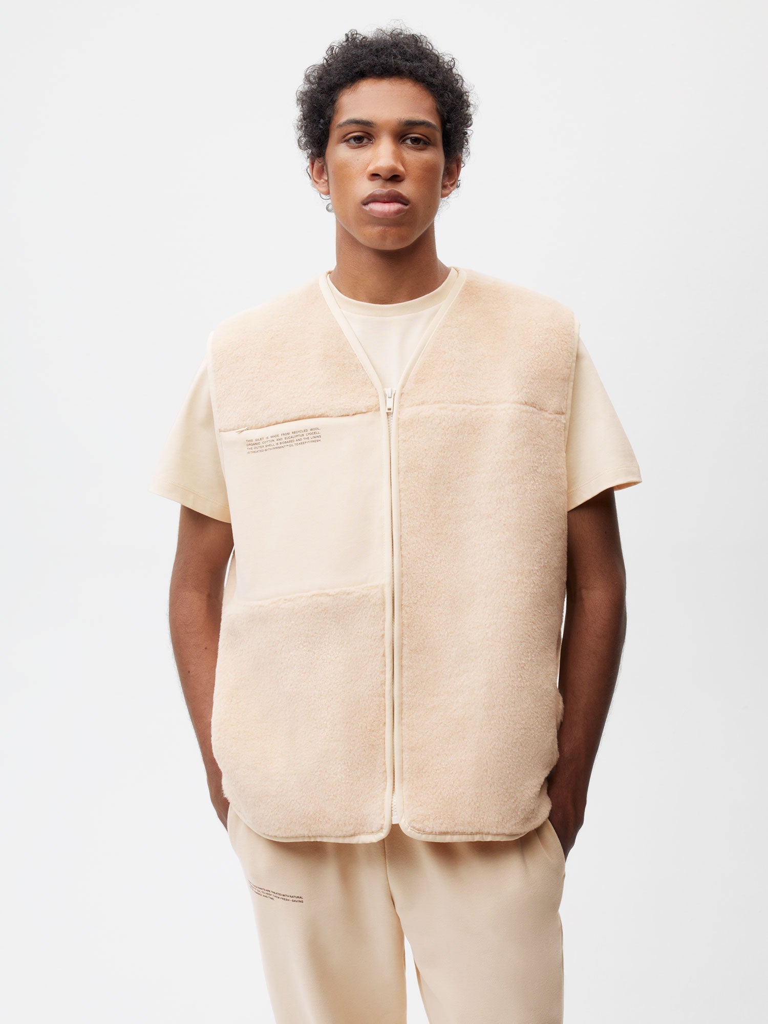 Recycled Wool Fleece Giletâ€”sand male