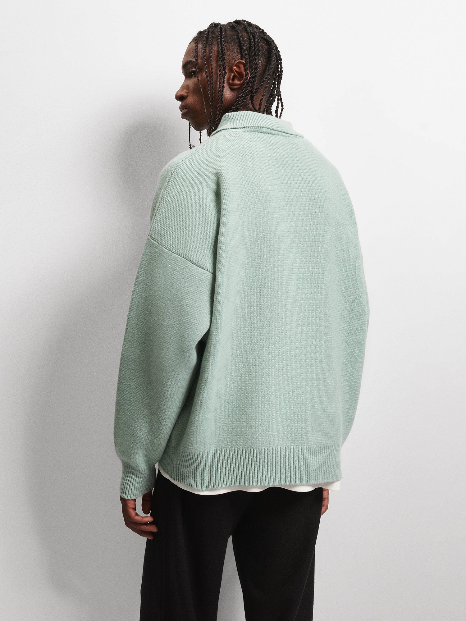 Recycled_Cashmere_Polo_Sweater_Eucalyptus_Blue-male-4