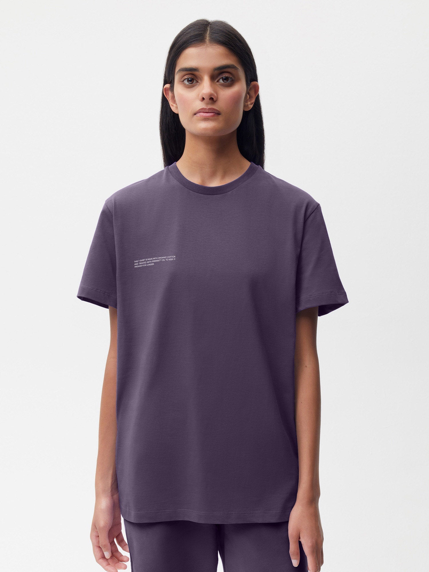 Summer-Fruits-Organic-Cotton-T-Shirt-Blackberry-Female-1