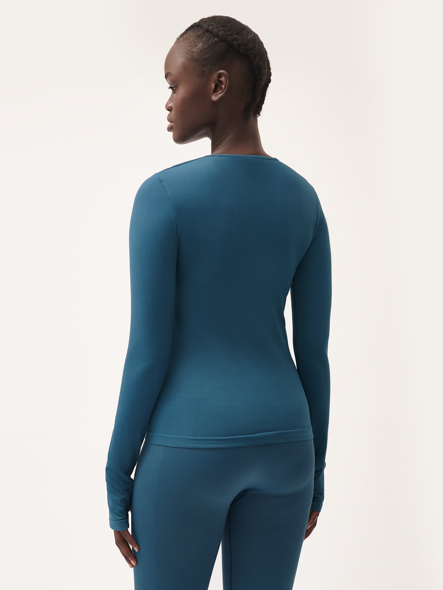 Womens_Active_Seamless_Long_Sleeve_Top_Storm_Blue-2_1