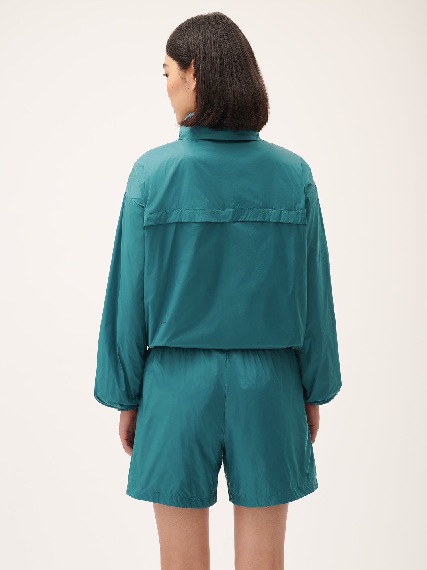 female_DNA_Recycled_Nylon_Packable_Jacket_Scarab_Teal--5