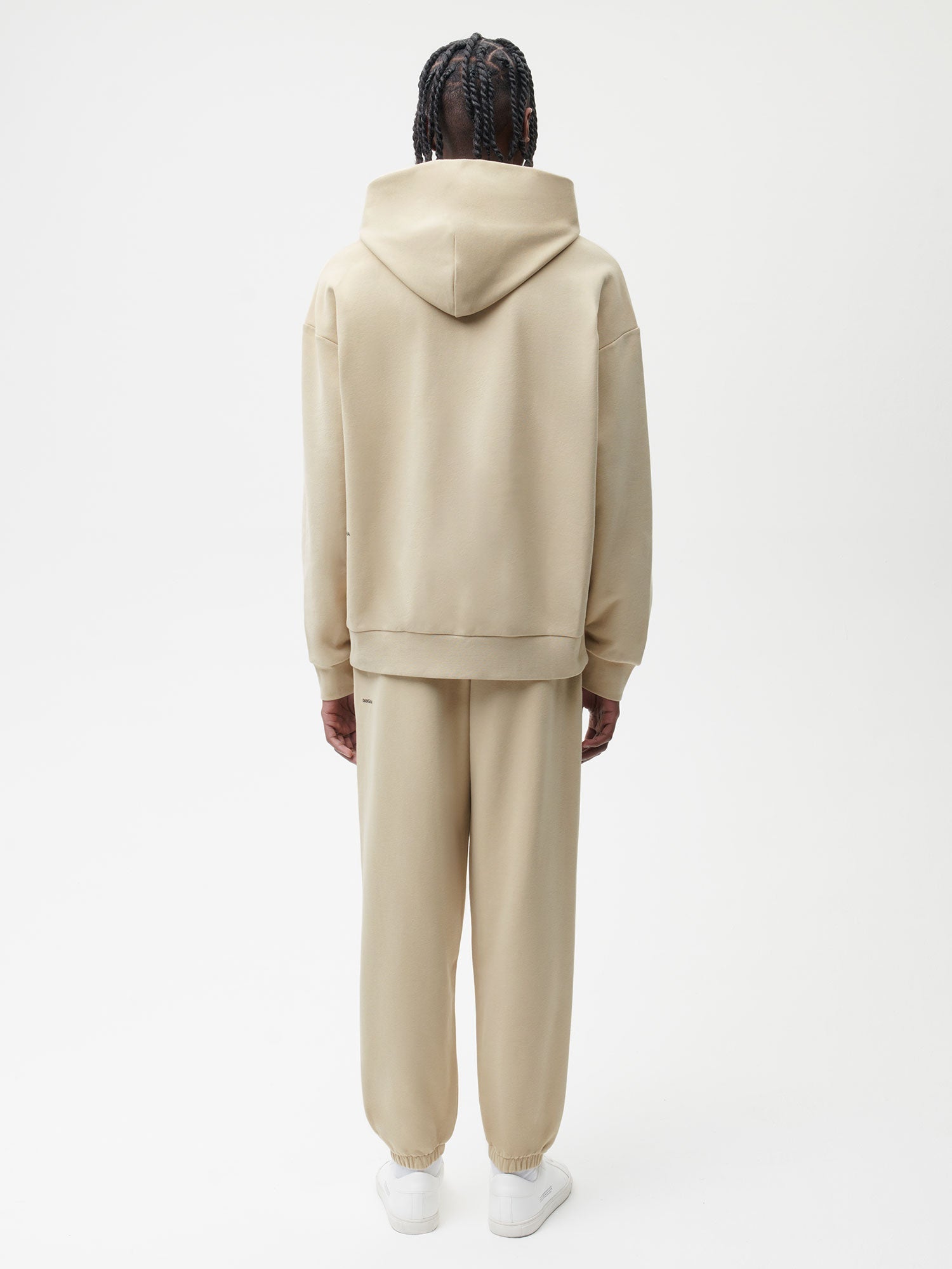 365-Trackpants-Maitake-Beige-Male-2