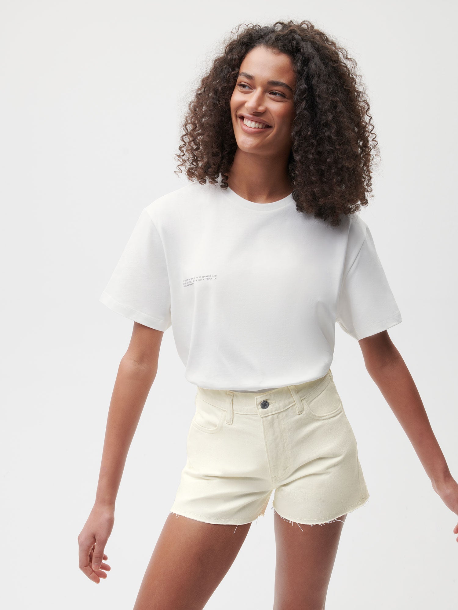  Women's Denim High Rise Cropped Shorts 