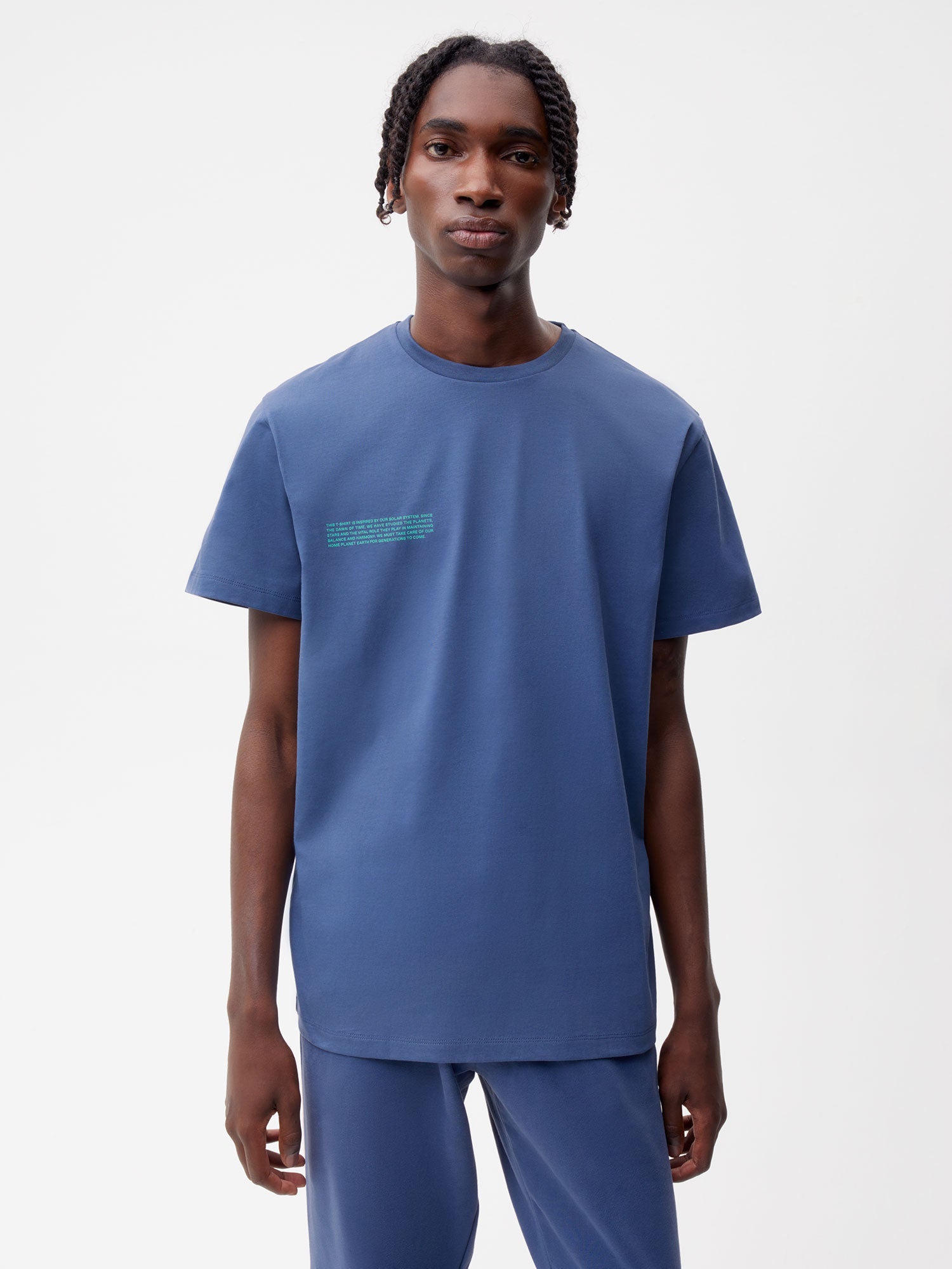 Planet-T-Shirt-Earth-Blue-Male-1